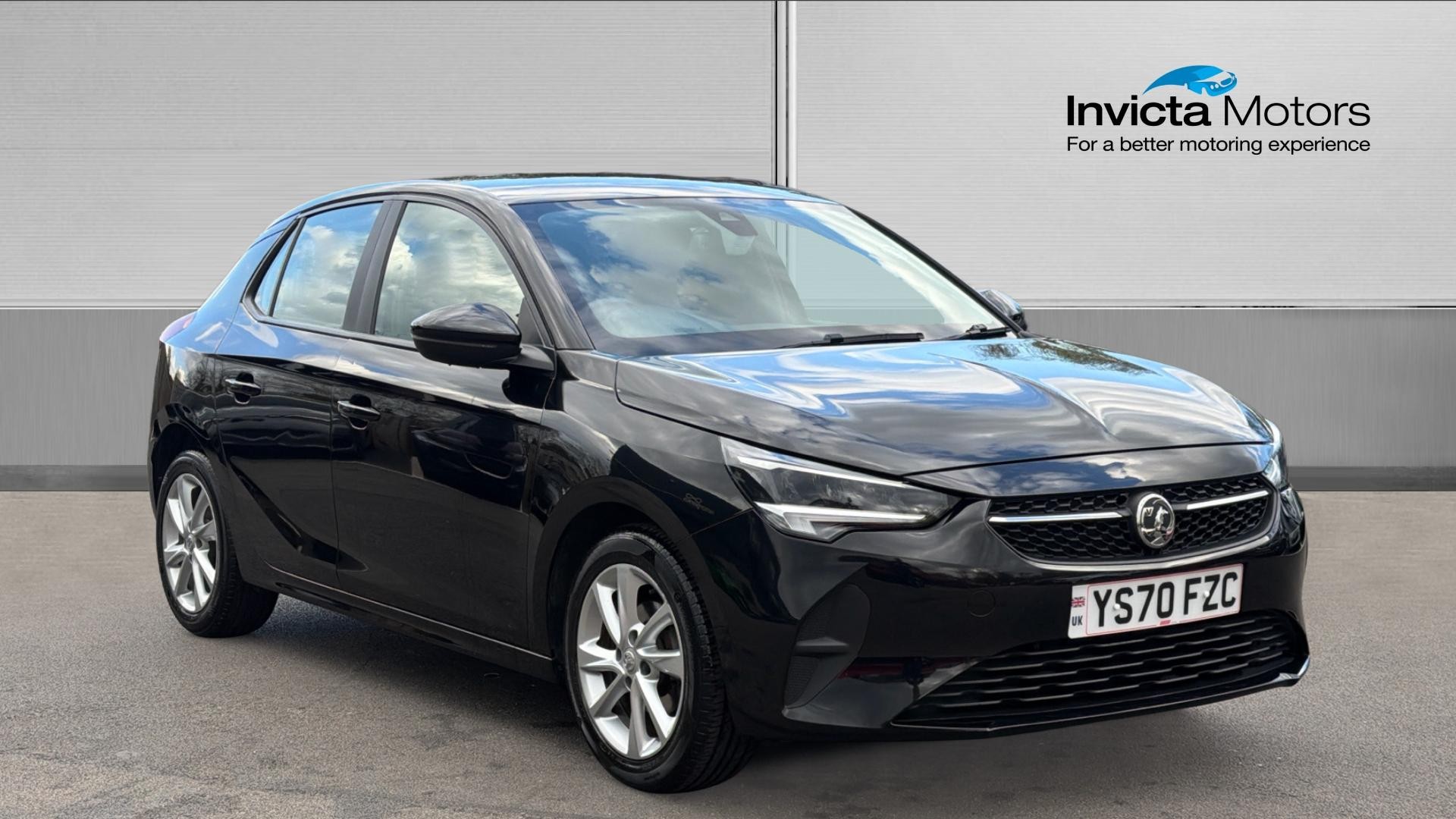 Main listing image - Vauxhall Corsa