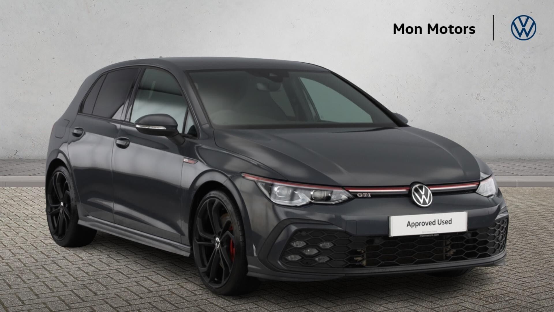 Main listing image - Volkswagen Golf