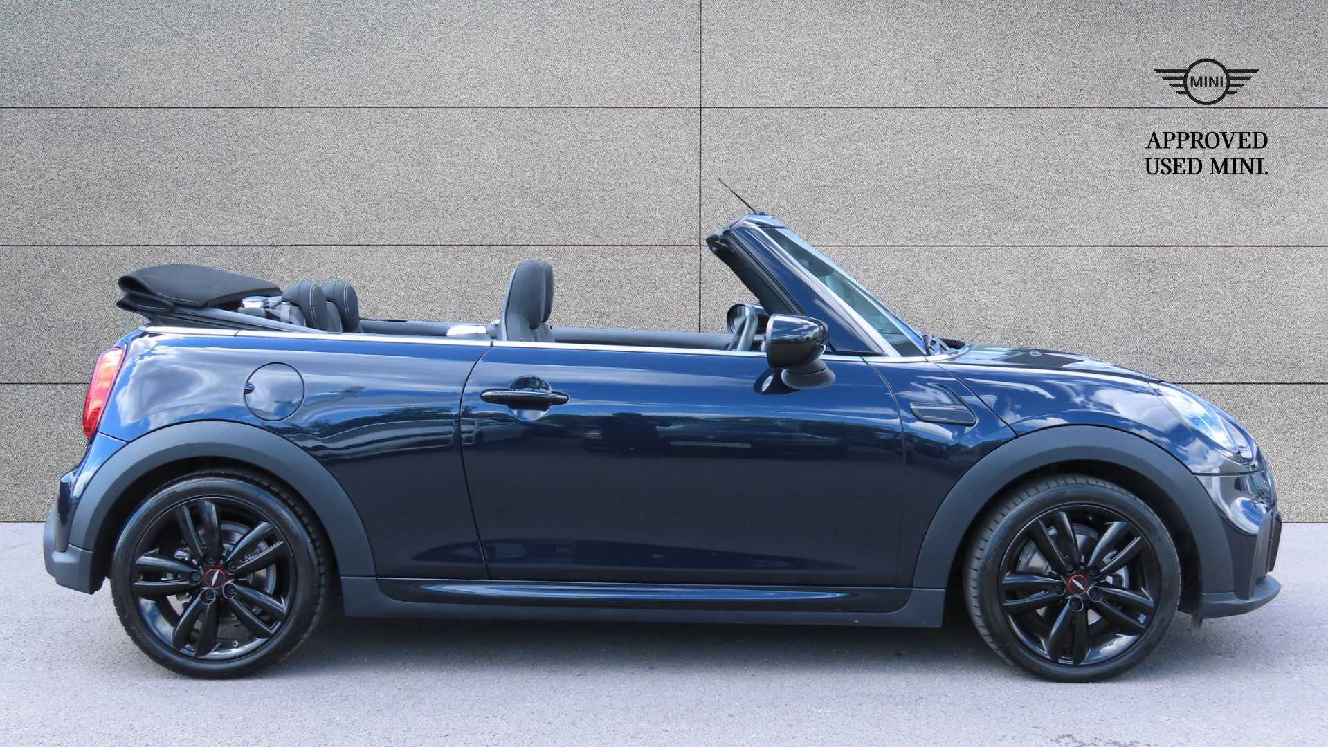 Main listing image - MINI Convertible