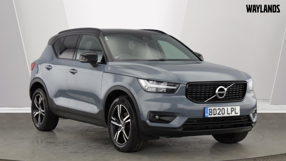 Main listing image - Volvo XC40