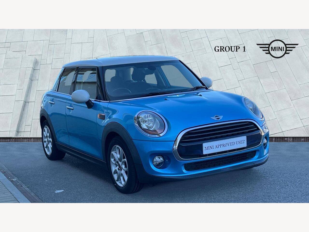 Main listing image - MINI Hatchback 5dr