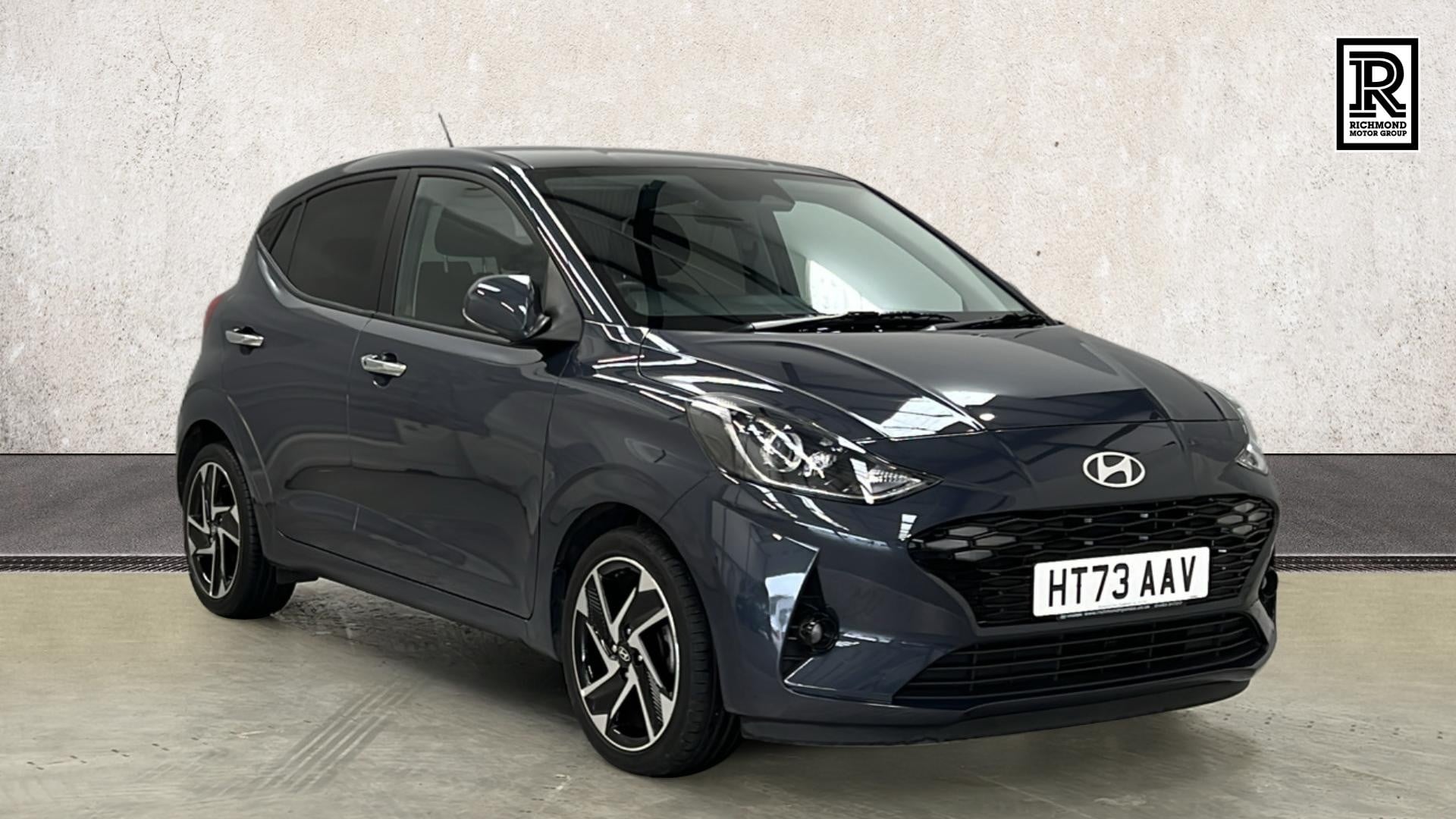 Main listing image - Hyundai i10