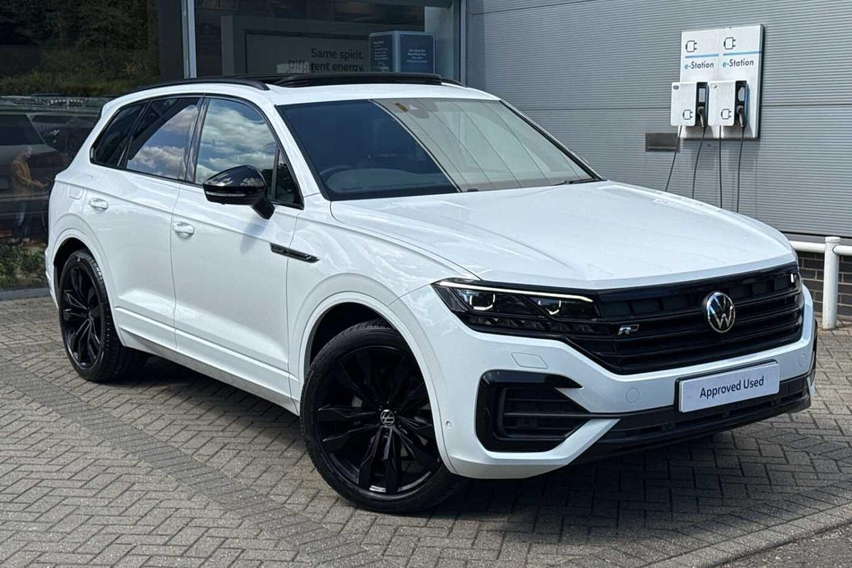 Main listing image - Volkswagen Touareg