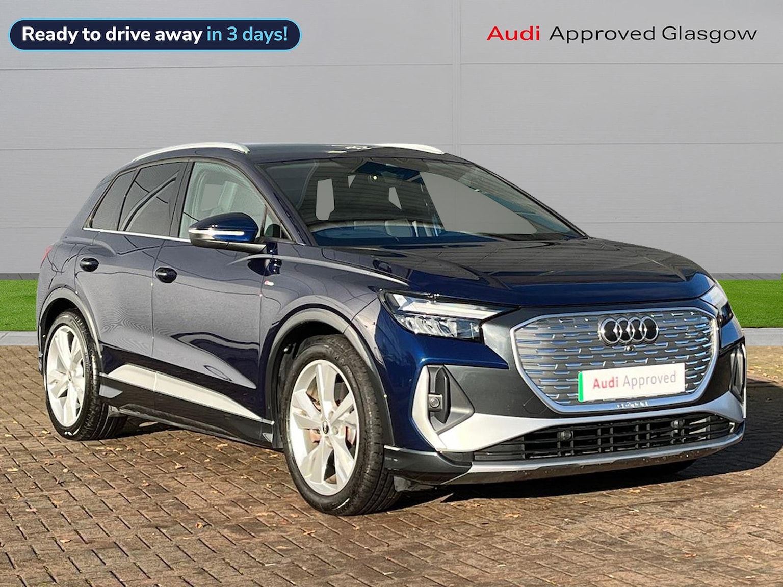 Main listing image - Audi Q4