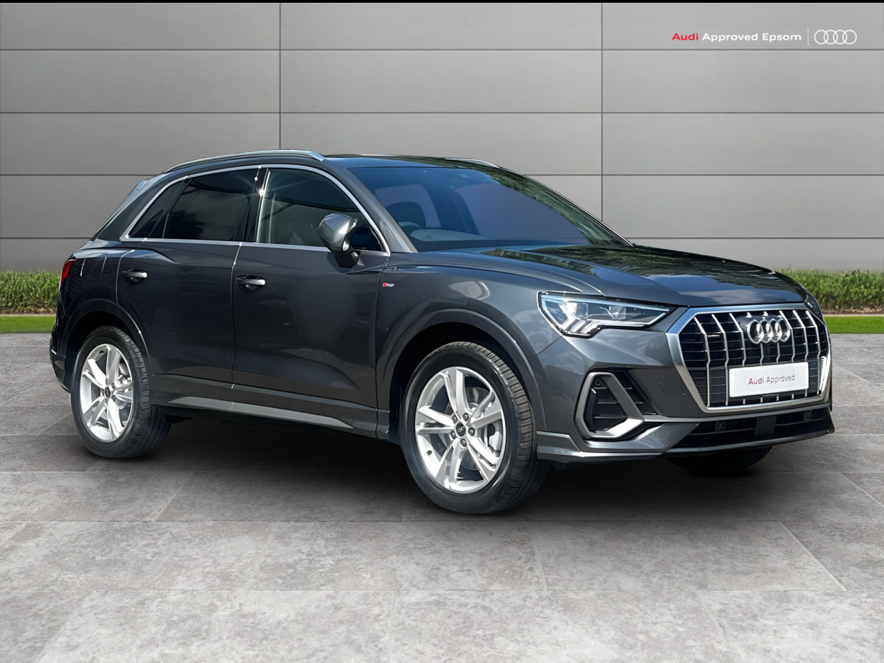 Main listing image - Audi Q3