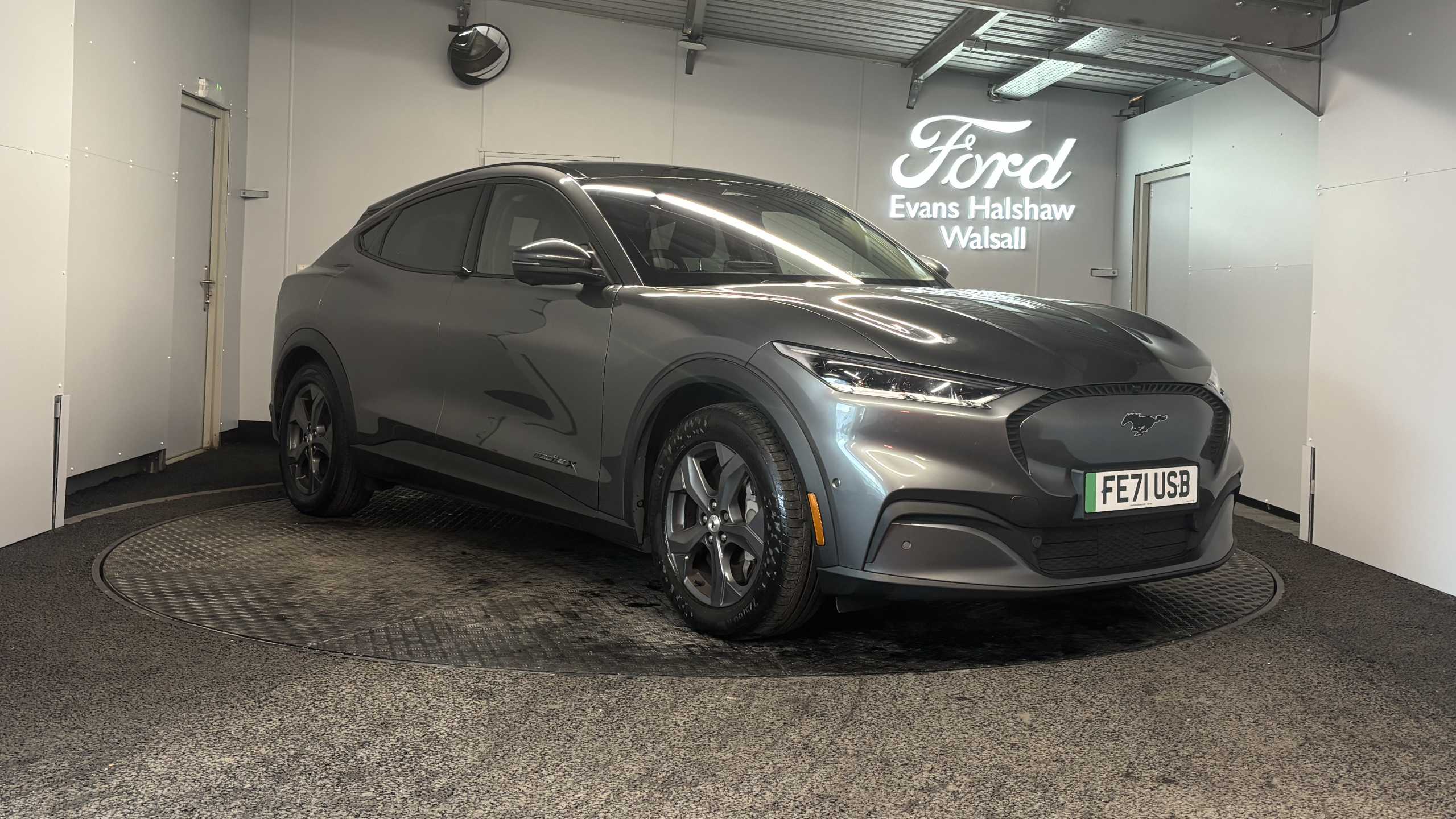 Main listing image - Ford Mustang Mach-E