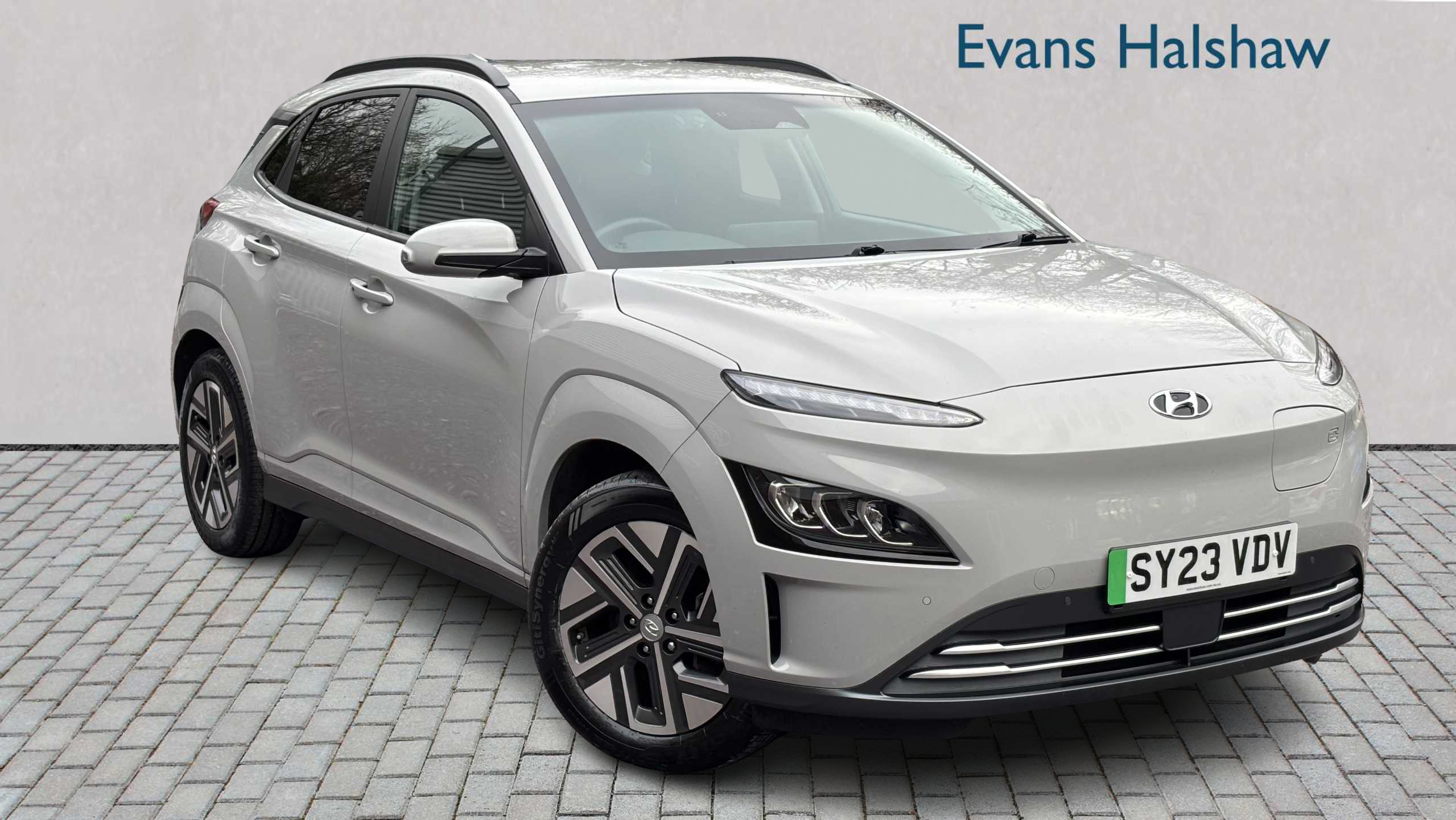 Main listing image - Hyundai Kona Electric