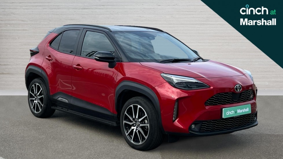 Main listing image - Toyota Yaris Cross