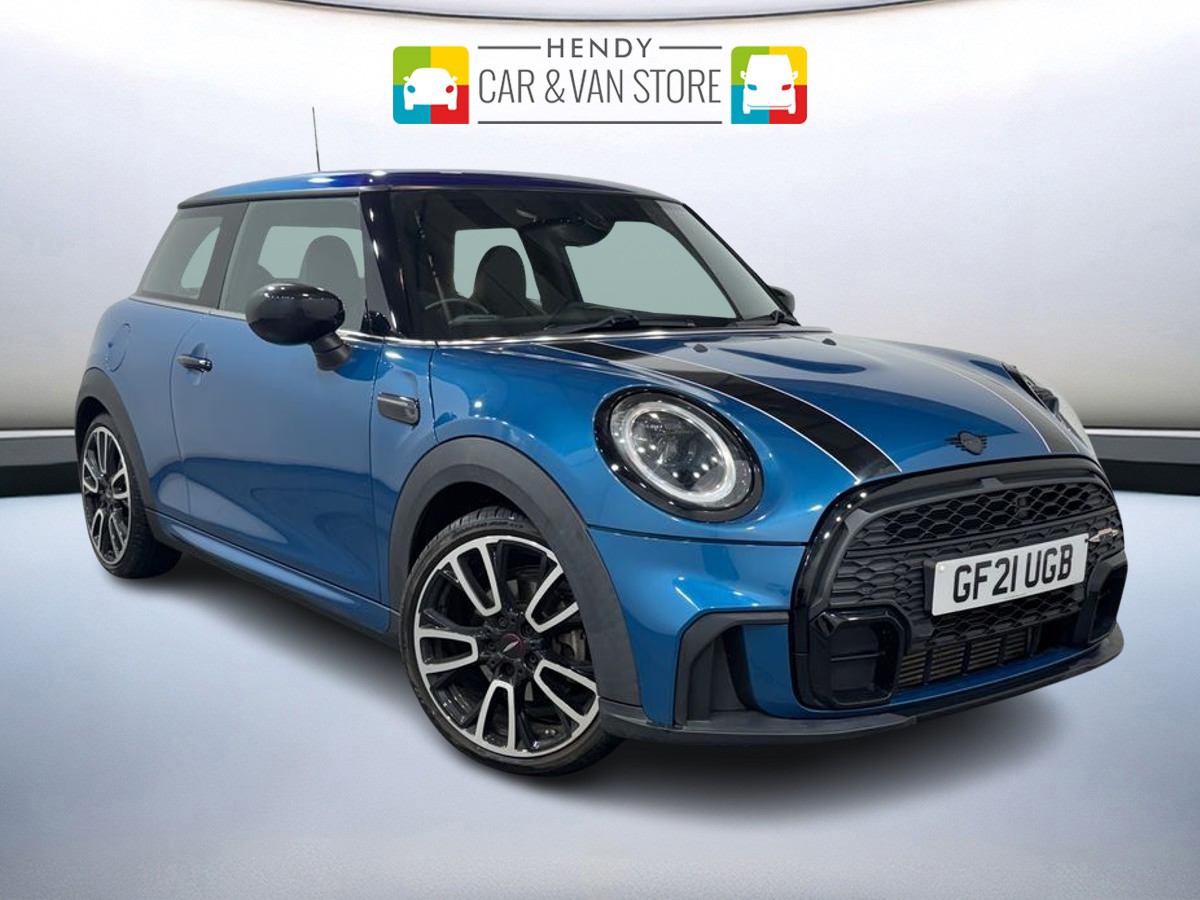 Main listing image - MINI Hatchback