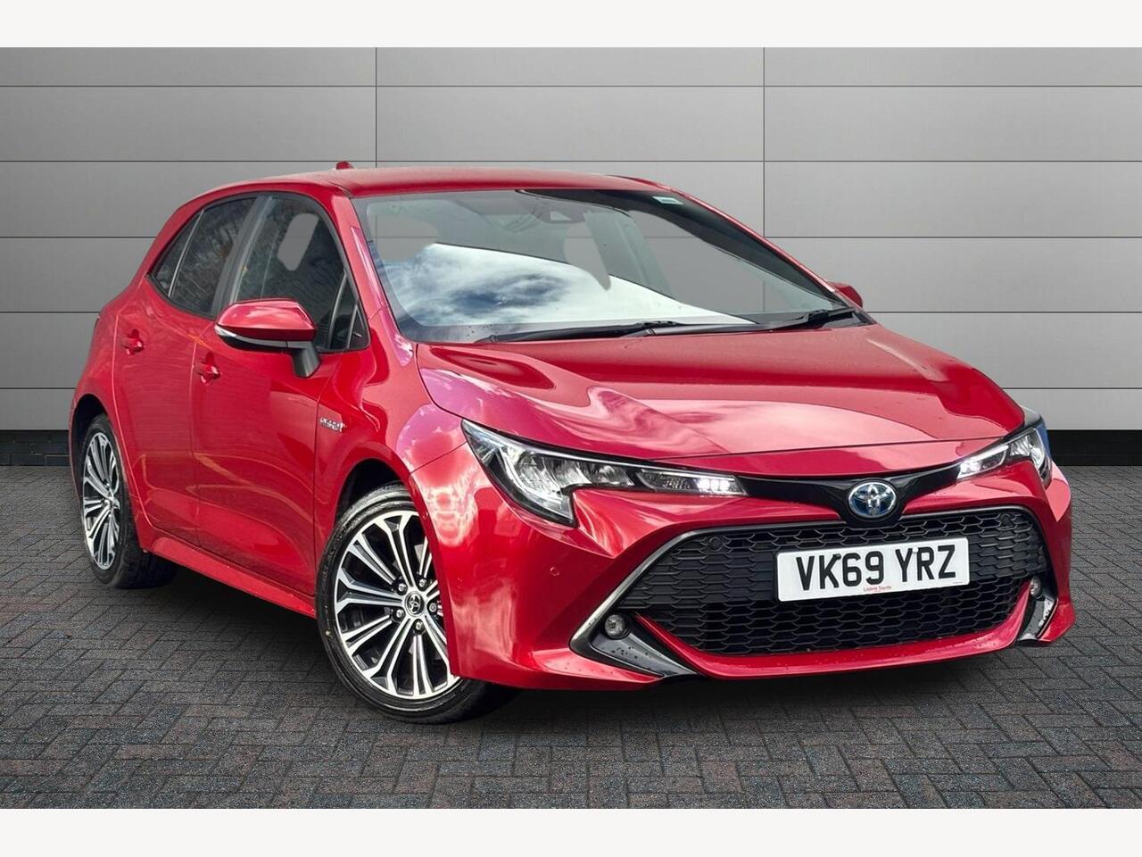 Main listing image - Toyota Corolla