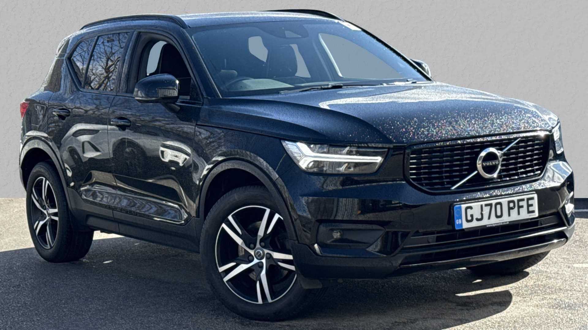 Main listing image - Volvo XC40