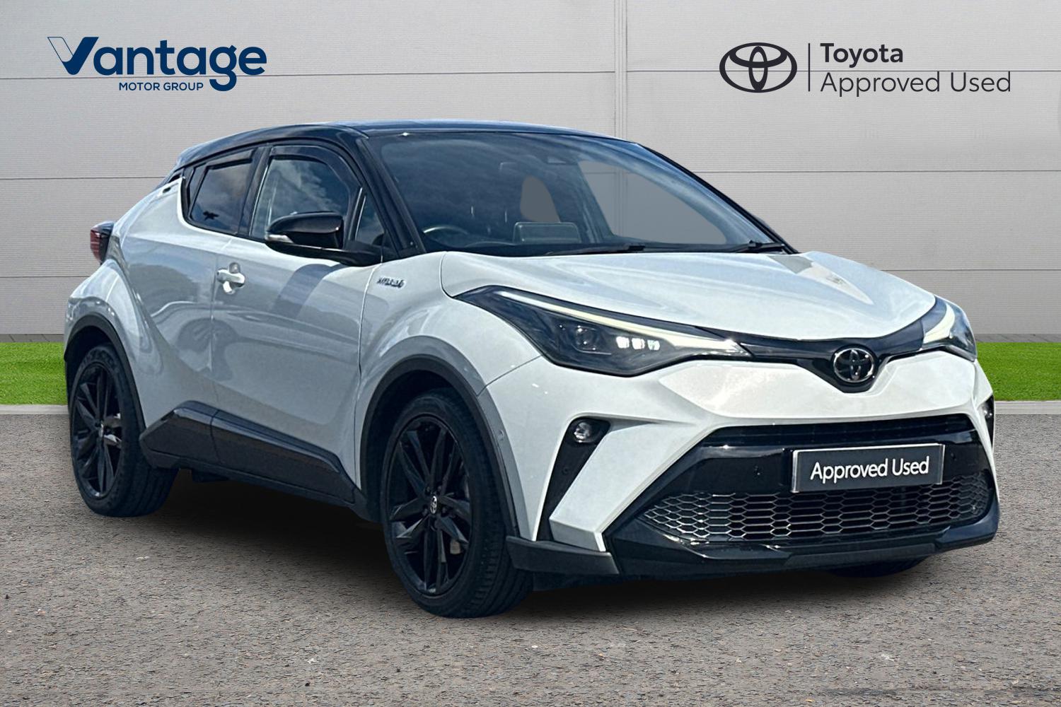Main listing image - Toyota C-HR