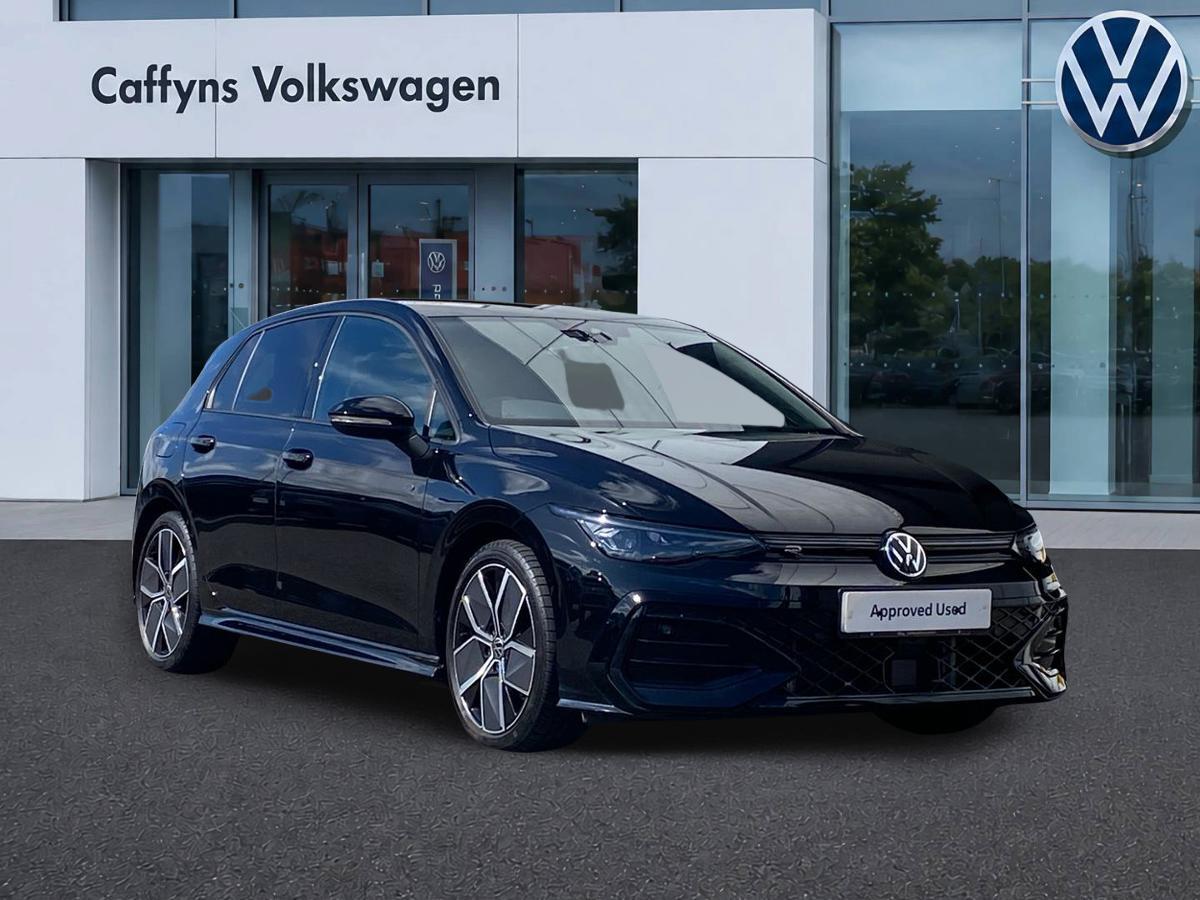 Main listing image - Volkswagen Golf