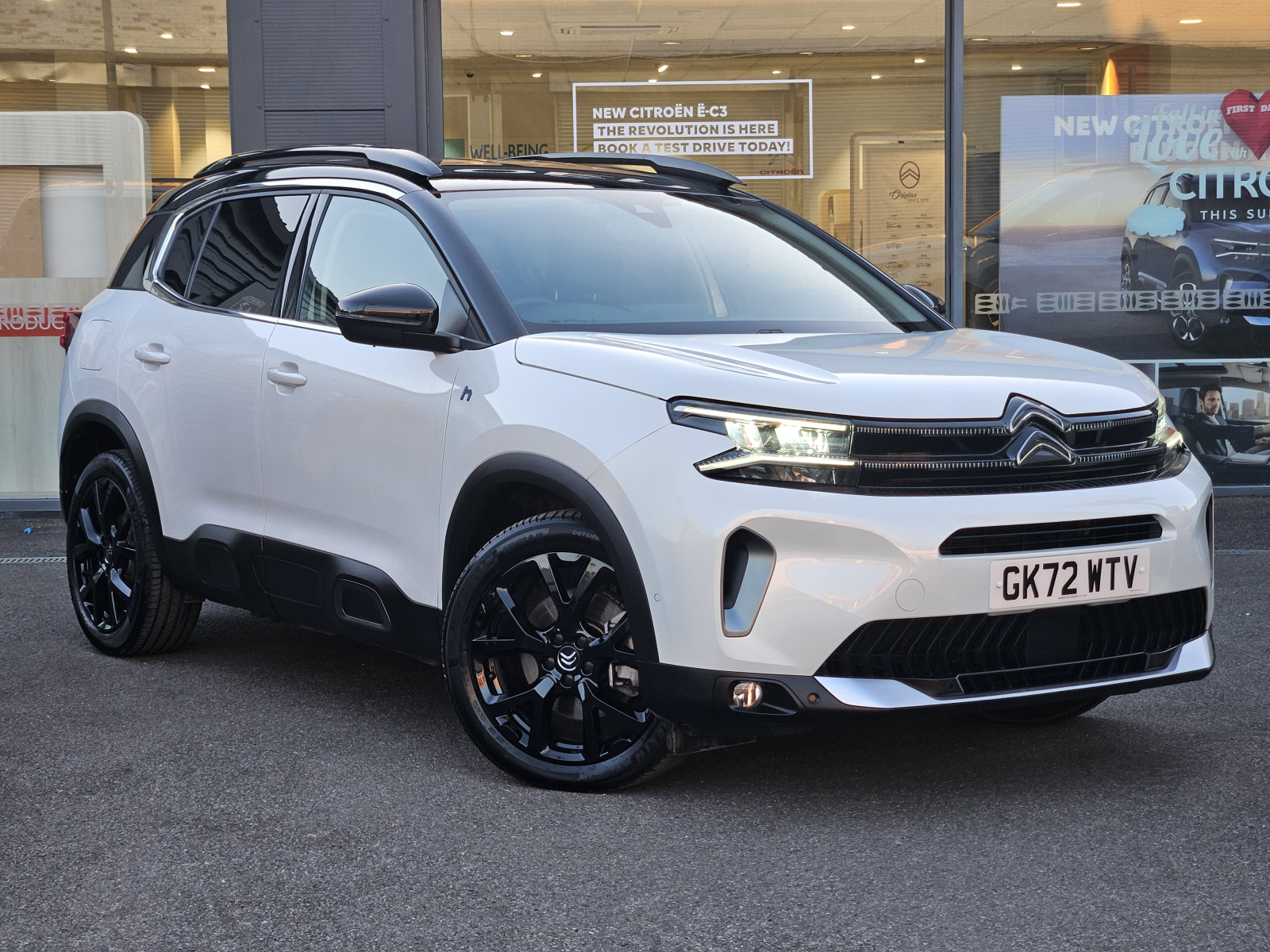 Main listing image - Citroen C5 Aircross