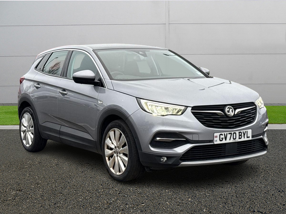 Main listing image - Vauxhall Grandland X