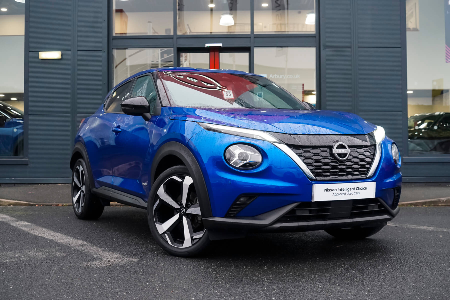 Main listing image - Nissan Juke