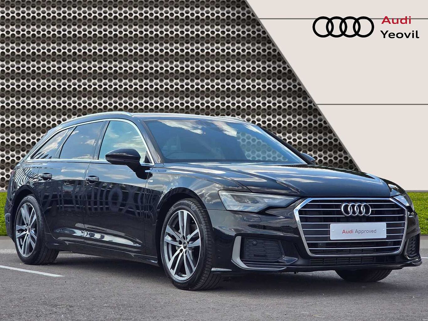 Main listing image - Audi A6