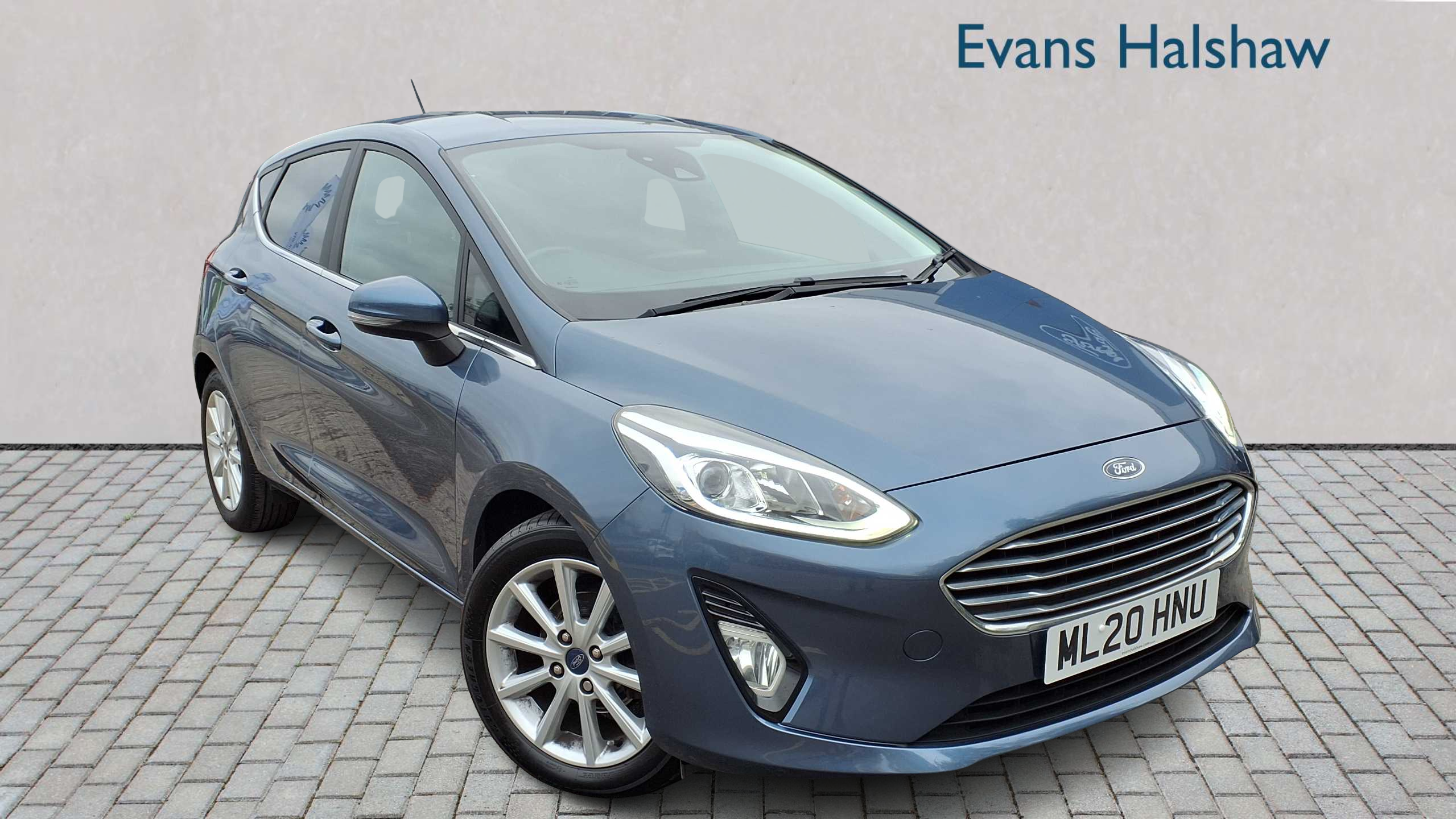 Main listing image - Ford Fiesta
