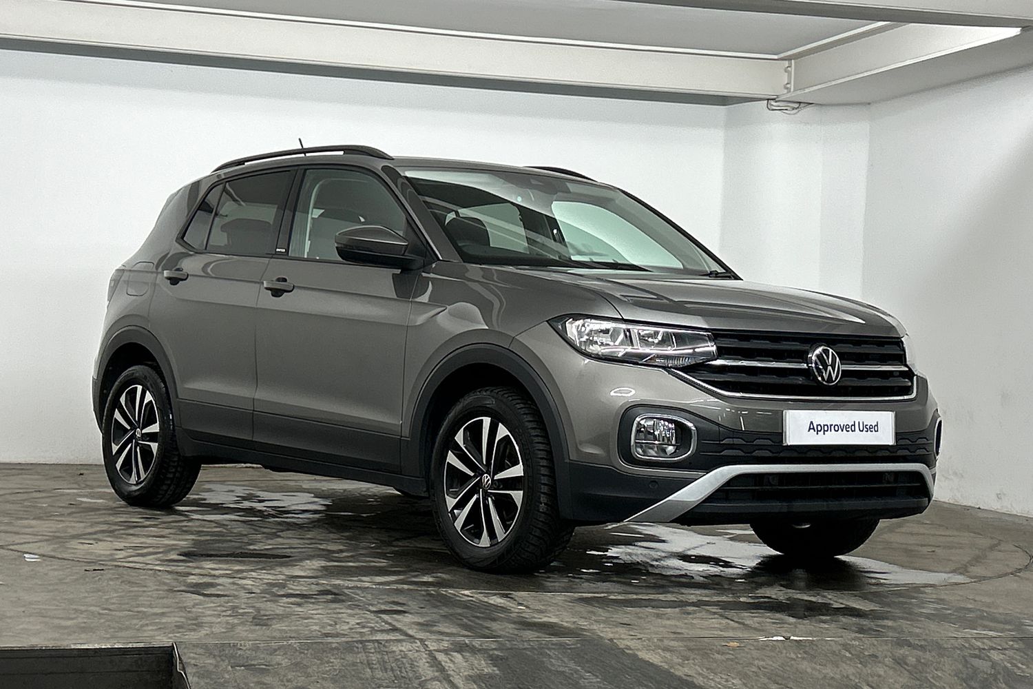Main listing image - Volkswagen T-Cross