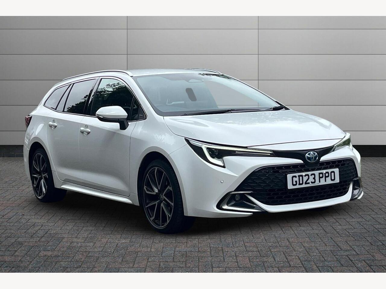Main listing image - Toyota Corolla Touring Sport