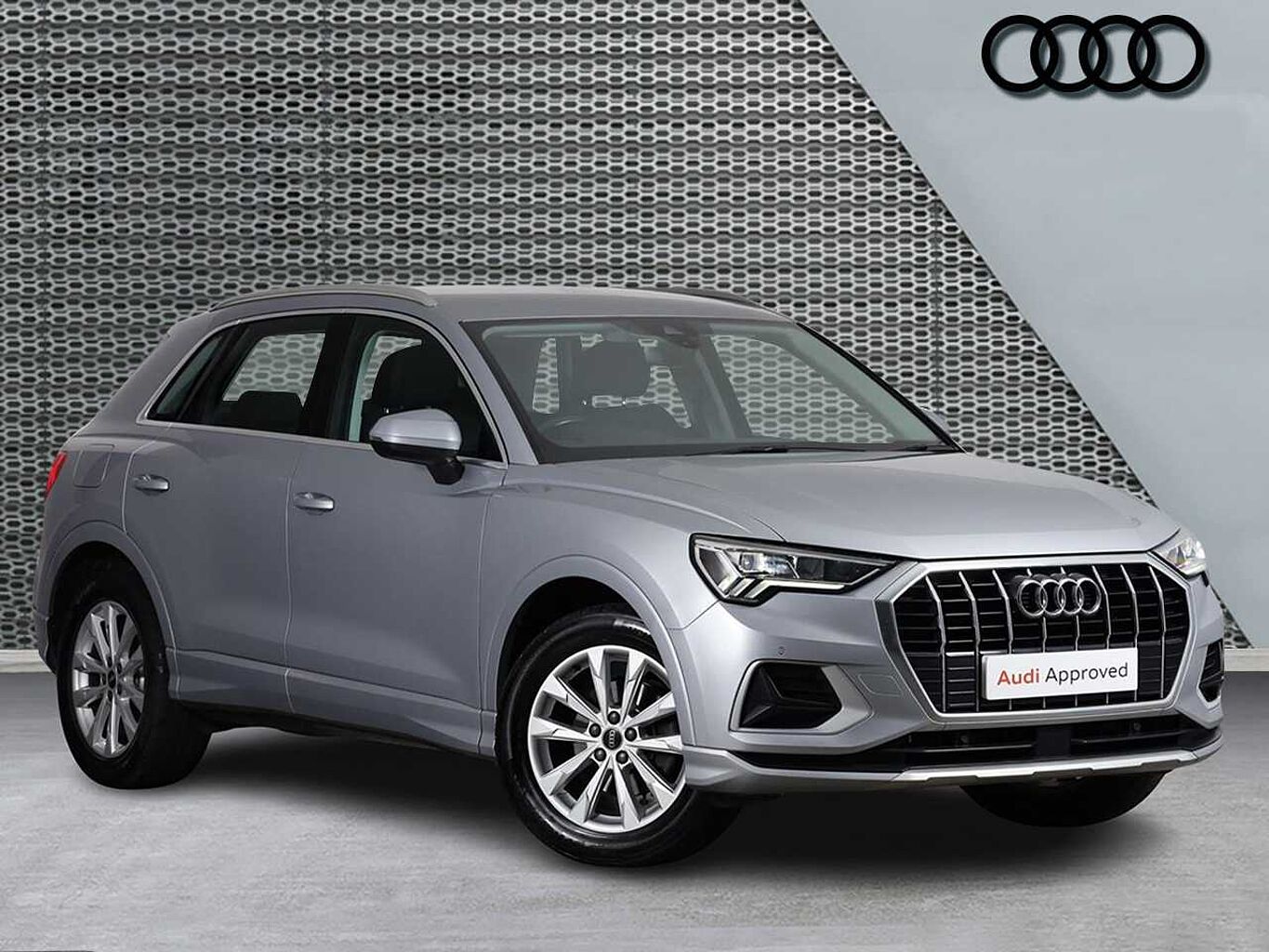 Main listing image - Audi Q3