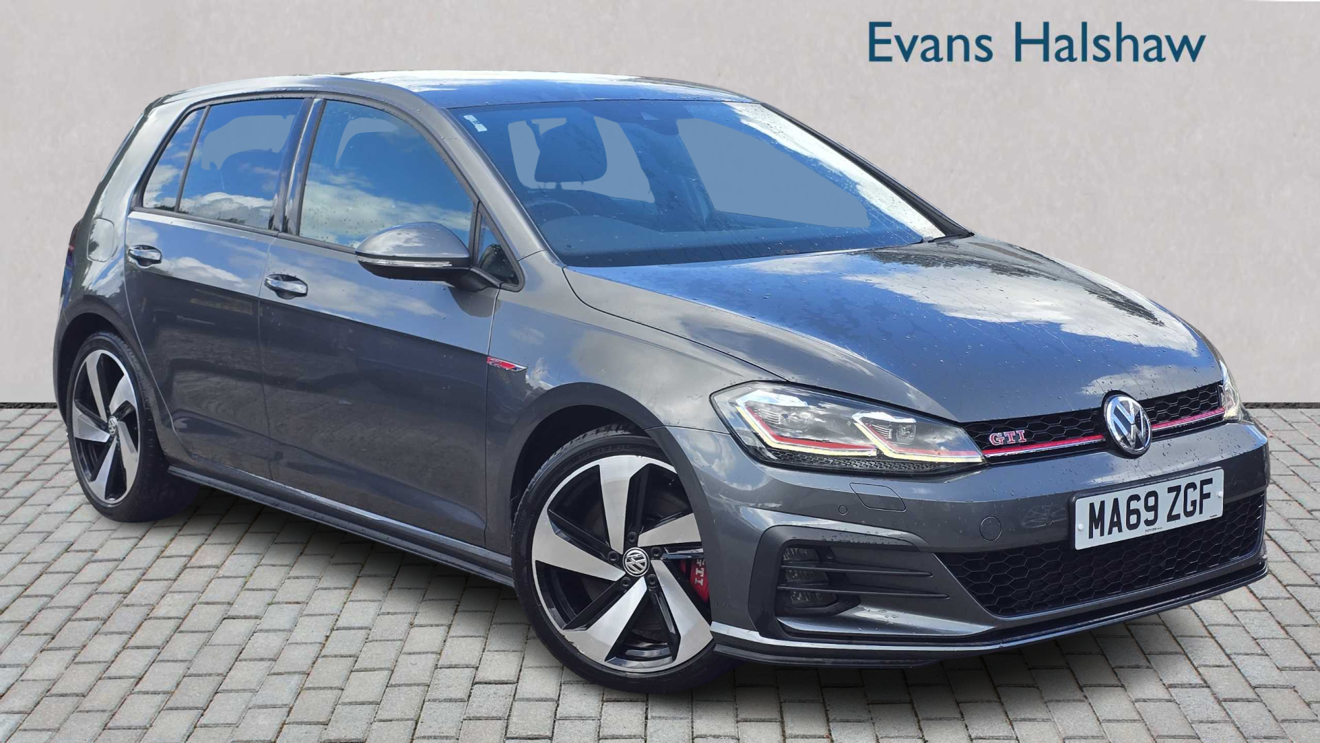 Main listing image - Volkswagen Golf GTI