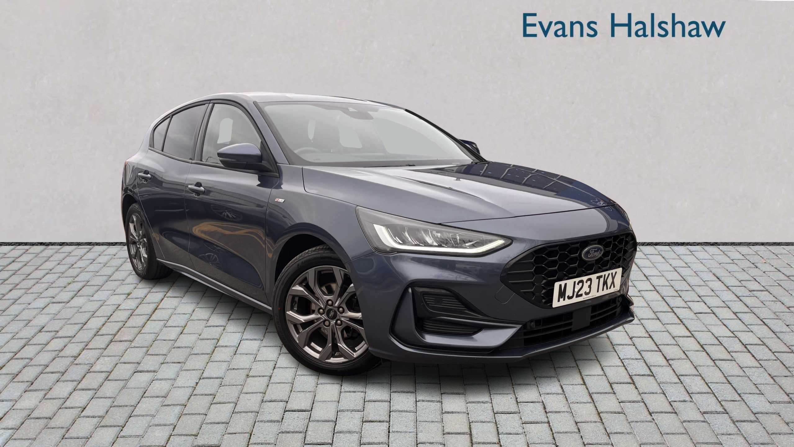 Main listing image - Ford Focus