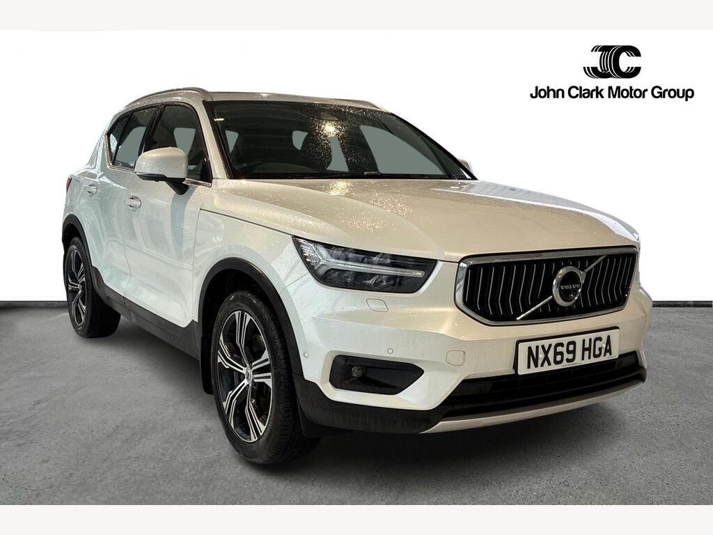 Main listing image - Volvo XC40