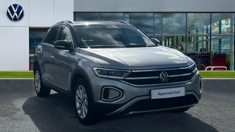 Main listing image - Volkswagen T-Roc