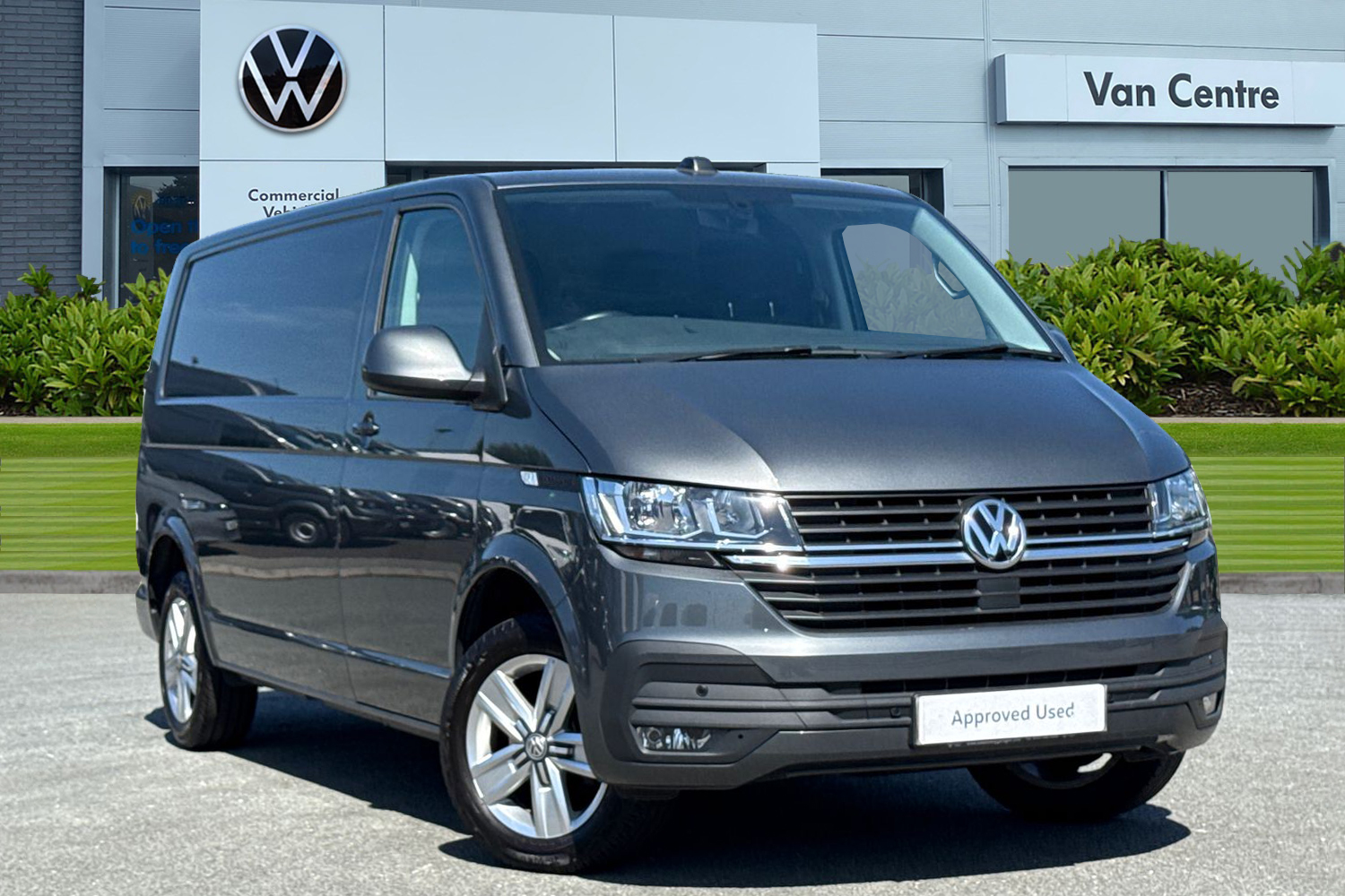 Main listing image - Volkswagen Transporter