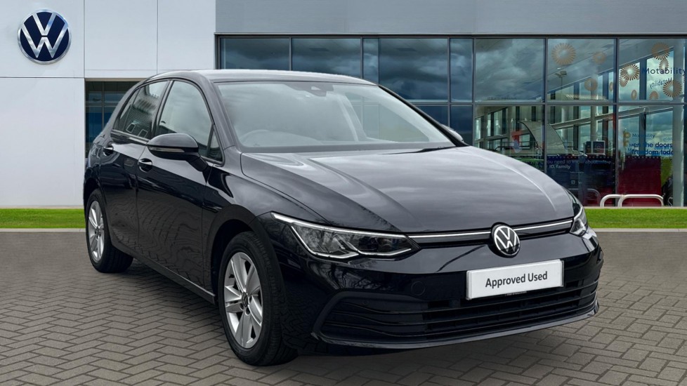 Main listing image - Volkswagen Golf