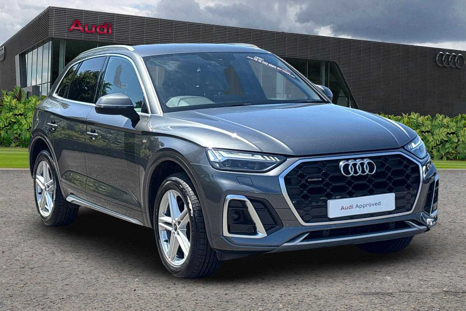 Main listing image - Audi Q5