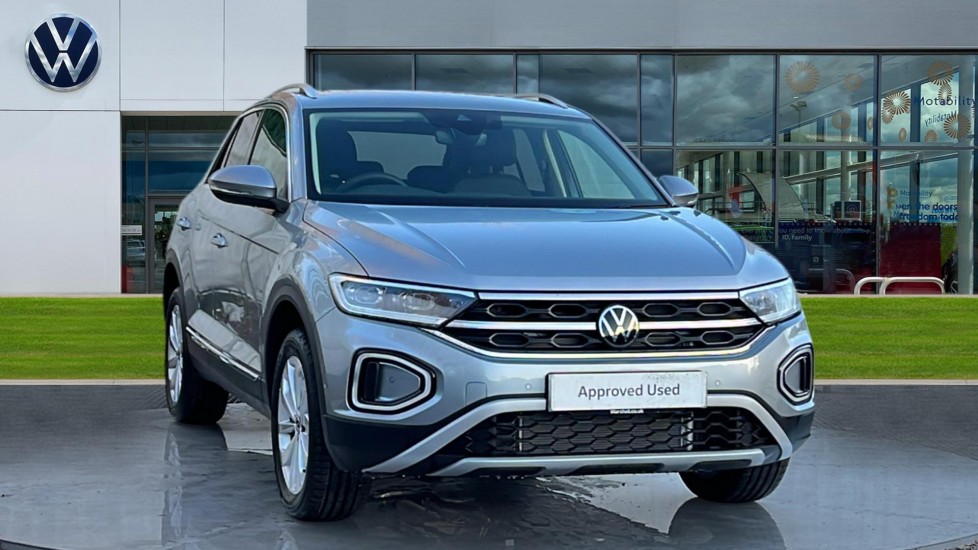 Main listing image - Volkswagen T-Roc