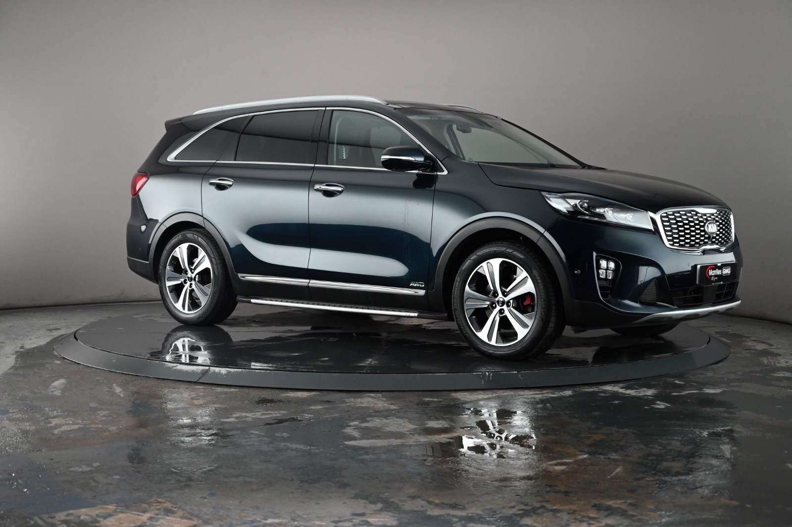 Main listing image - Kia Sorento