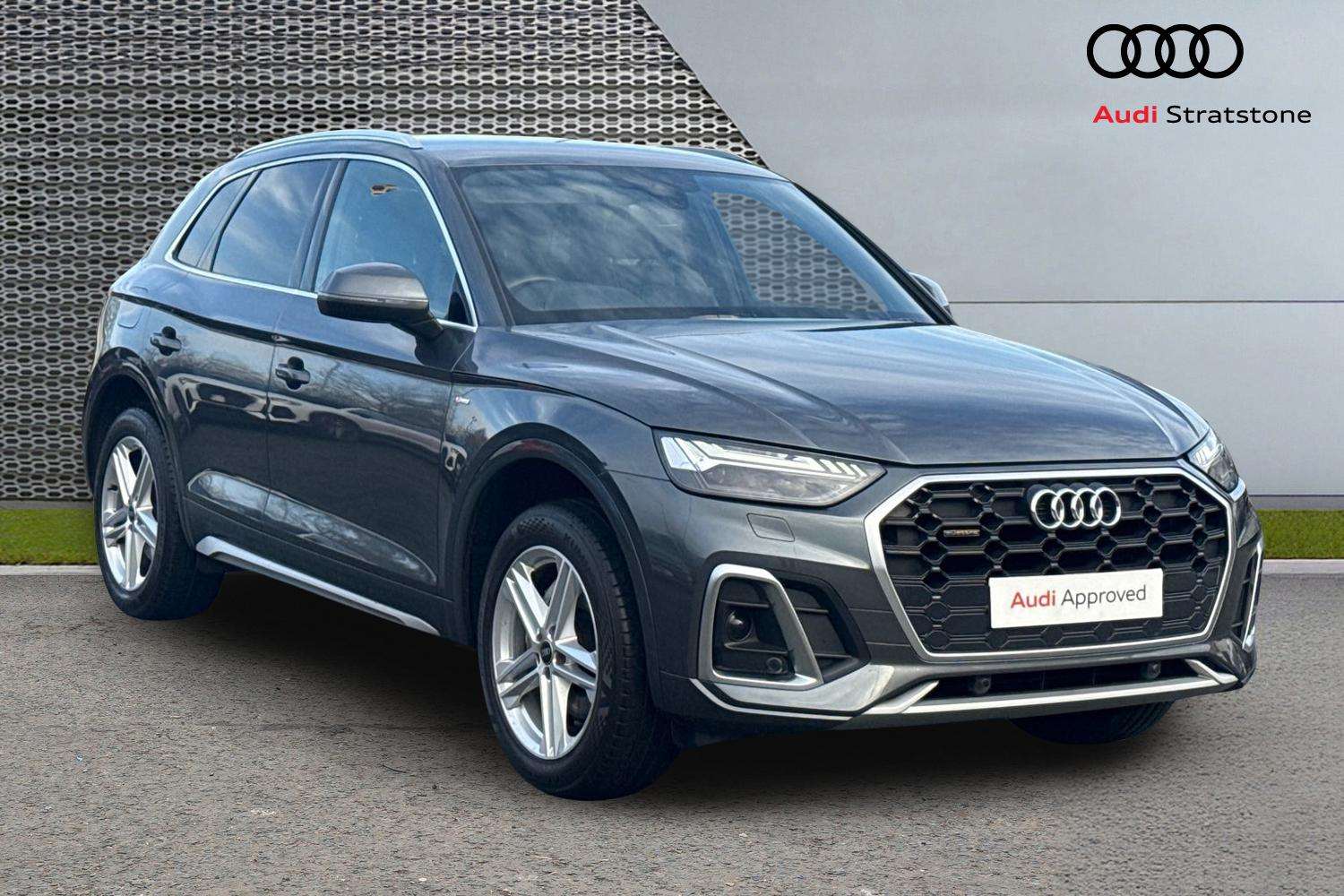 Main listing image - Audi Q5