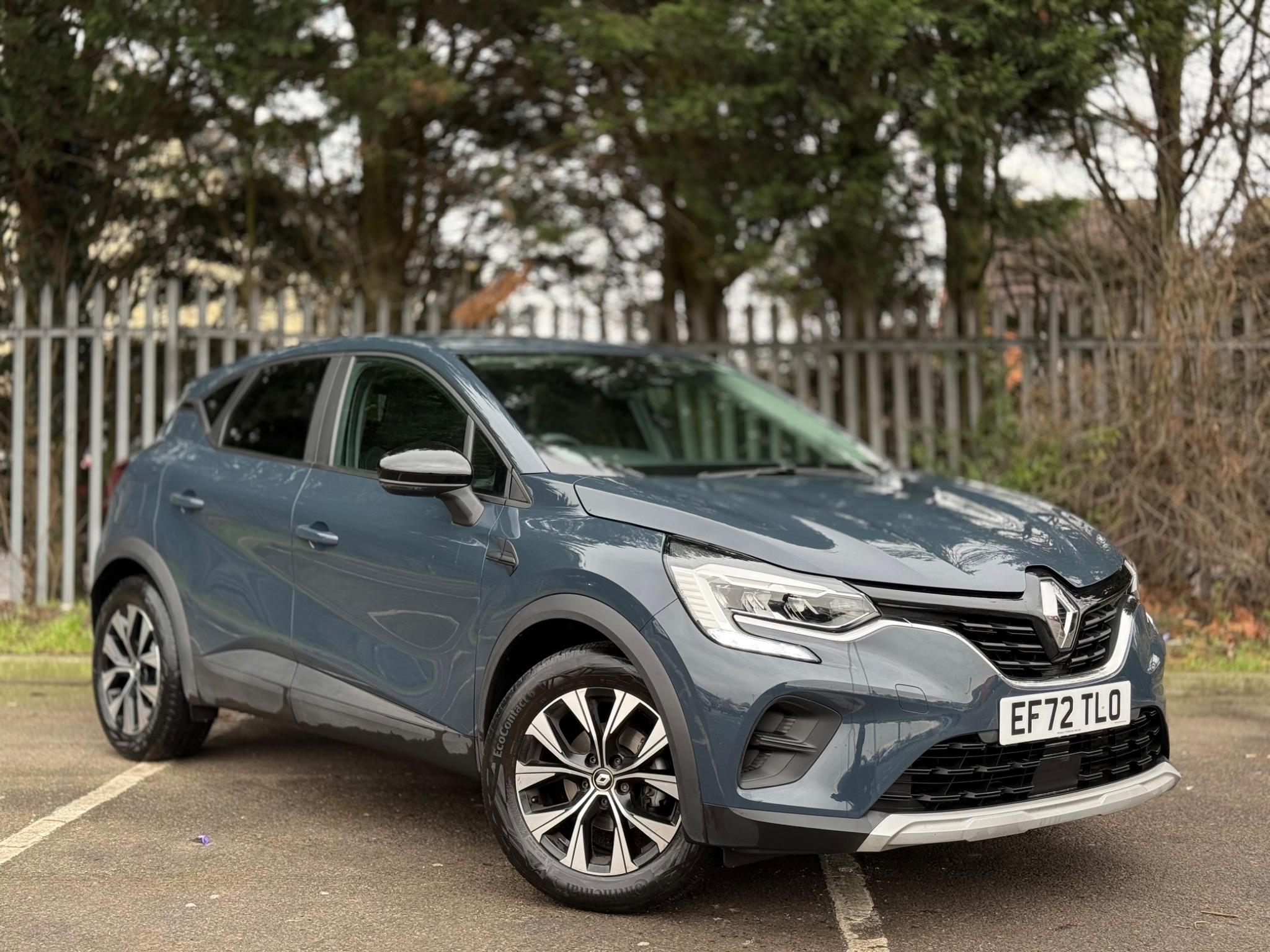 Main listing image - Renault Captur