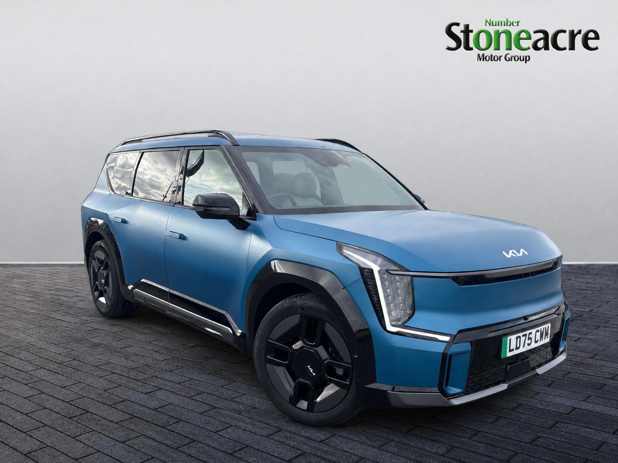 Main listing image - Kia EV9