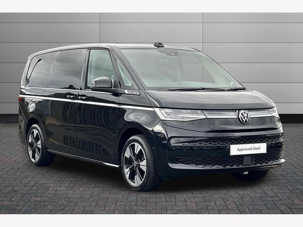 Main listing image - Volkswagen Multivan