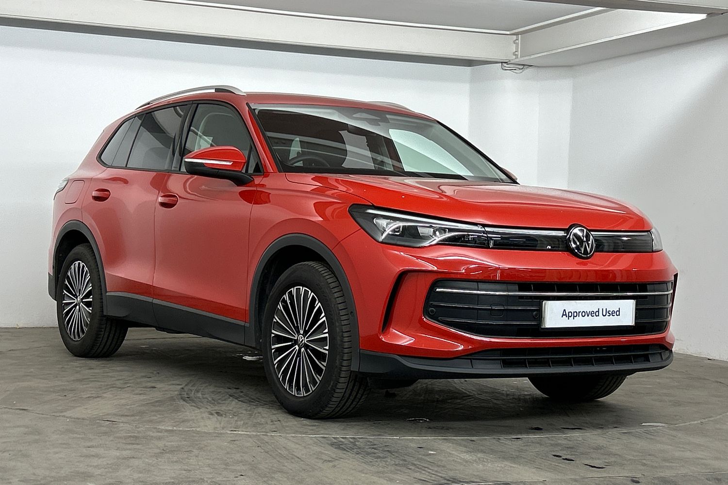 Main listing image - Volkswagen Tiguan