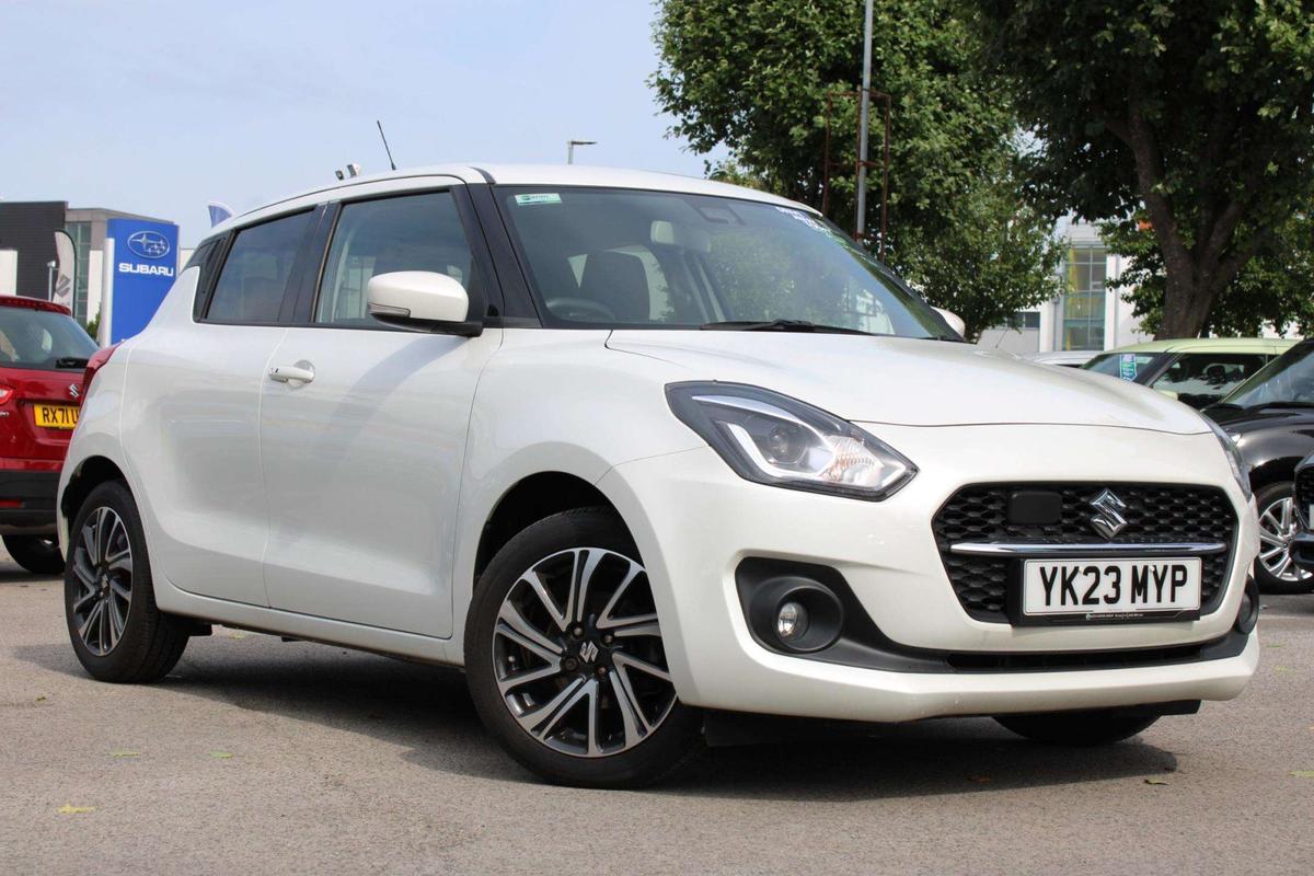 Main listing image - Suzuki Swift