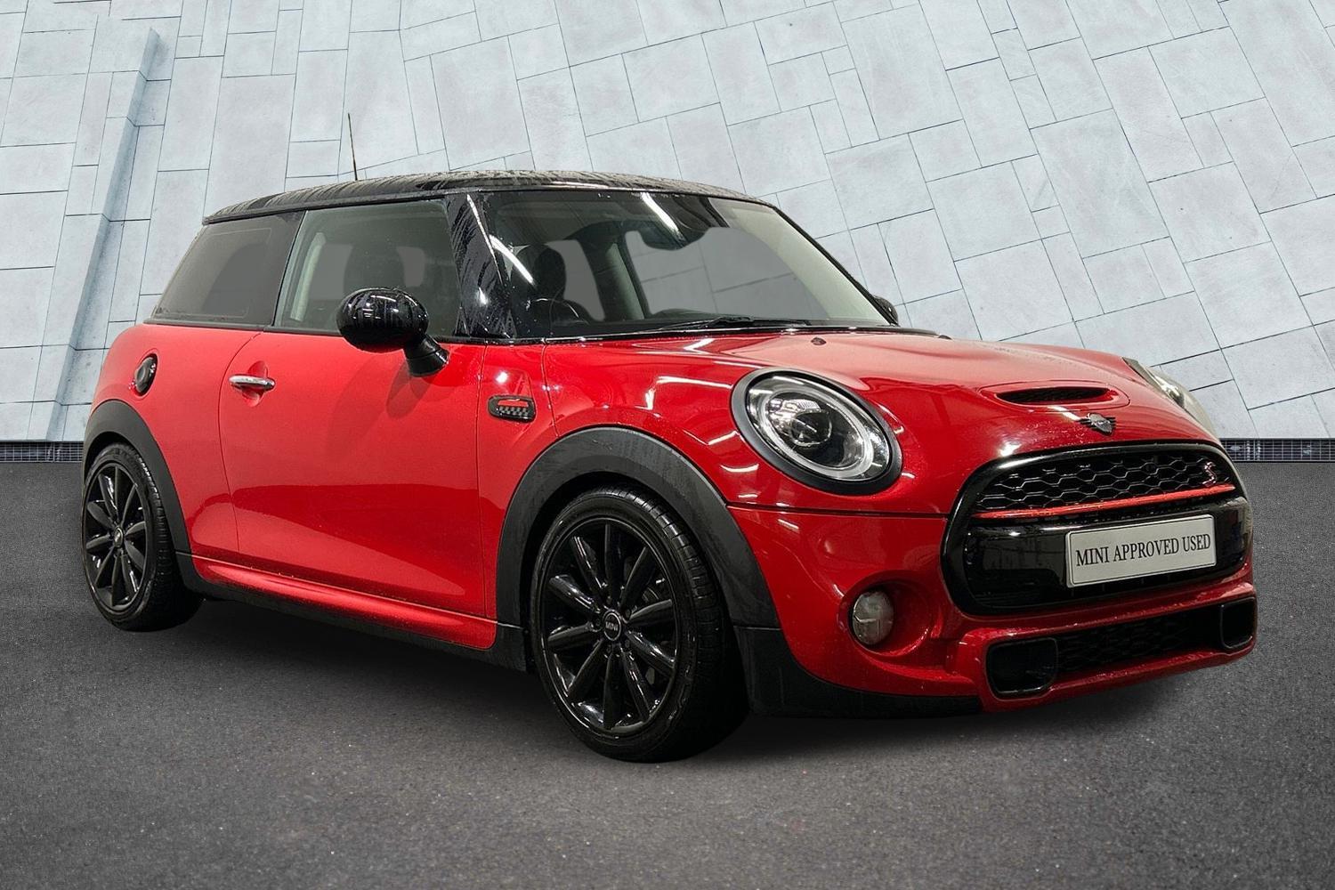 Main listing image - MINI Hatchback