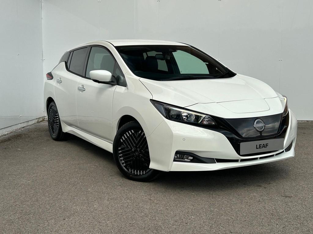 Main listing image - Nissan Leaf