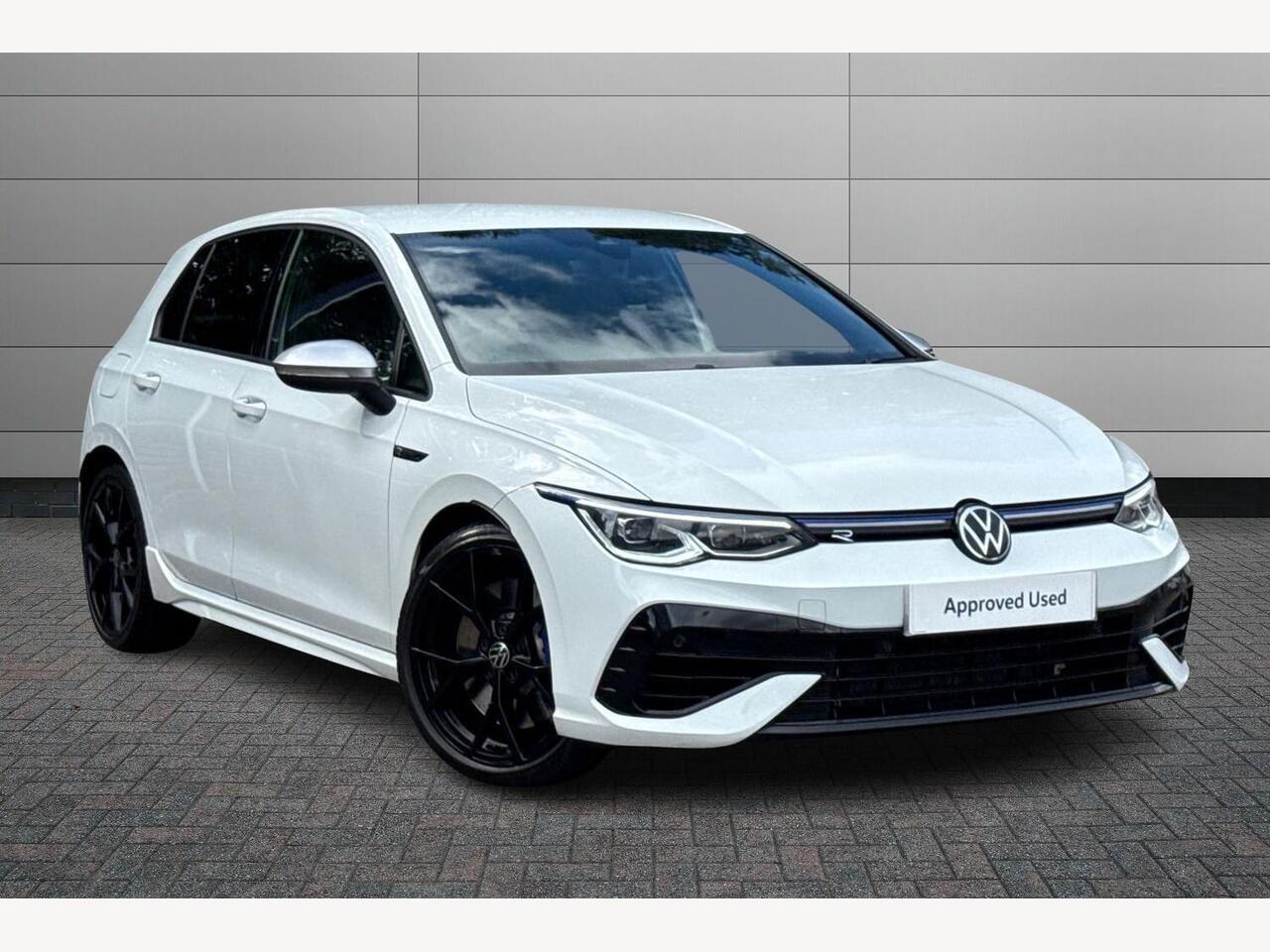 Main listing image - Volkswagen Golf R