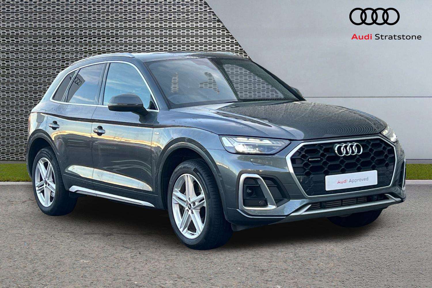 Main listing image - Audi Q5