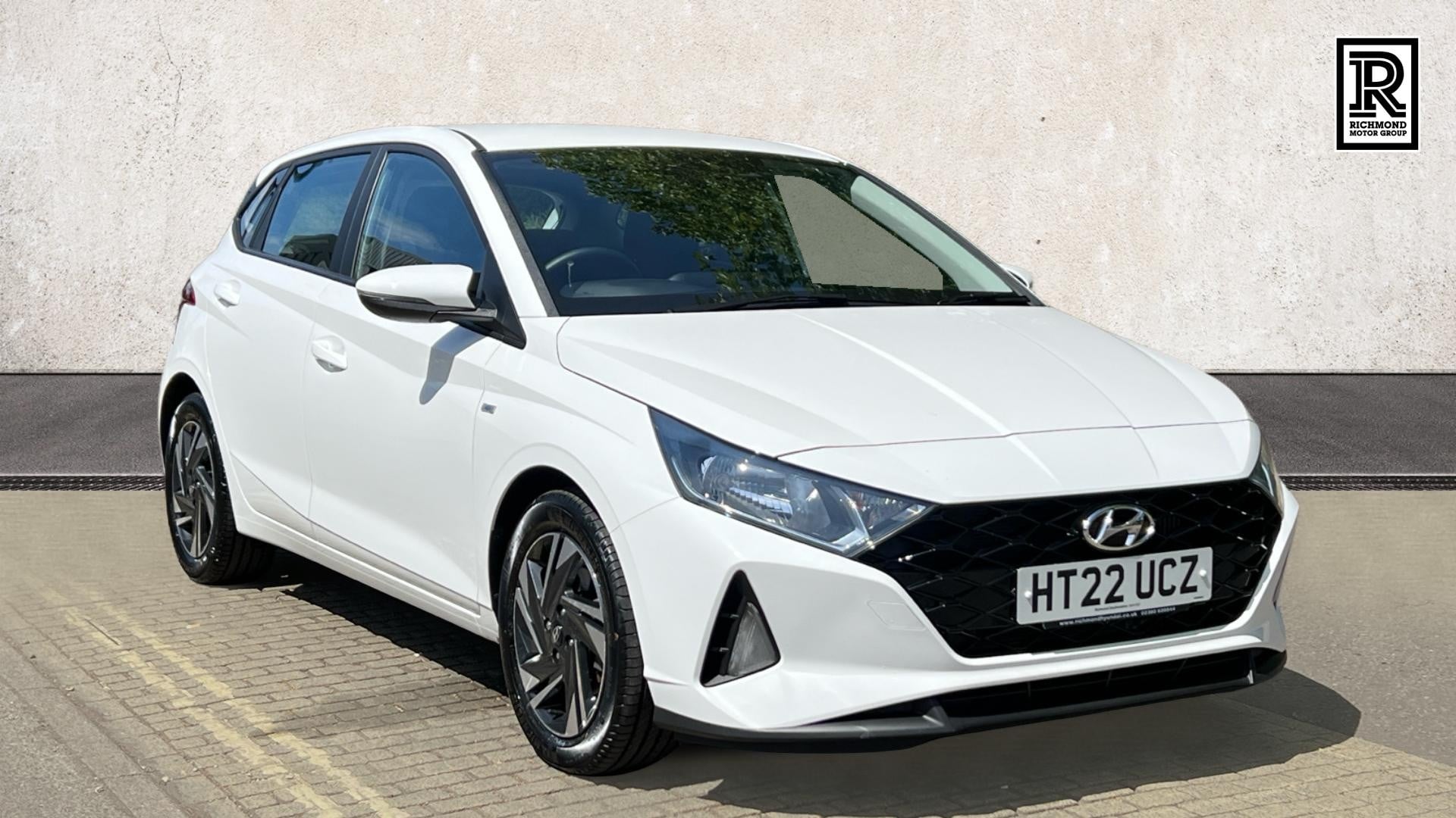 Main listing image - Hyundai i20