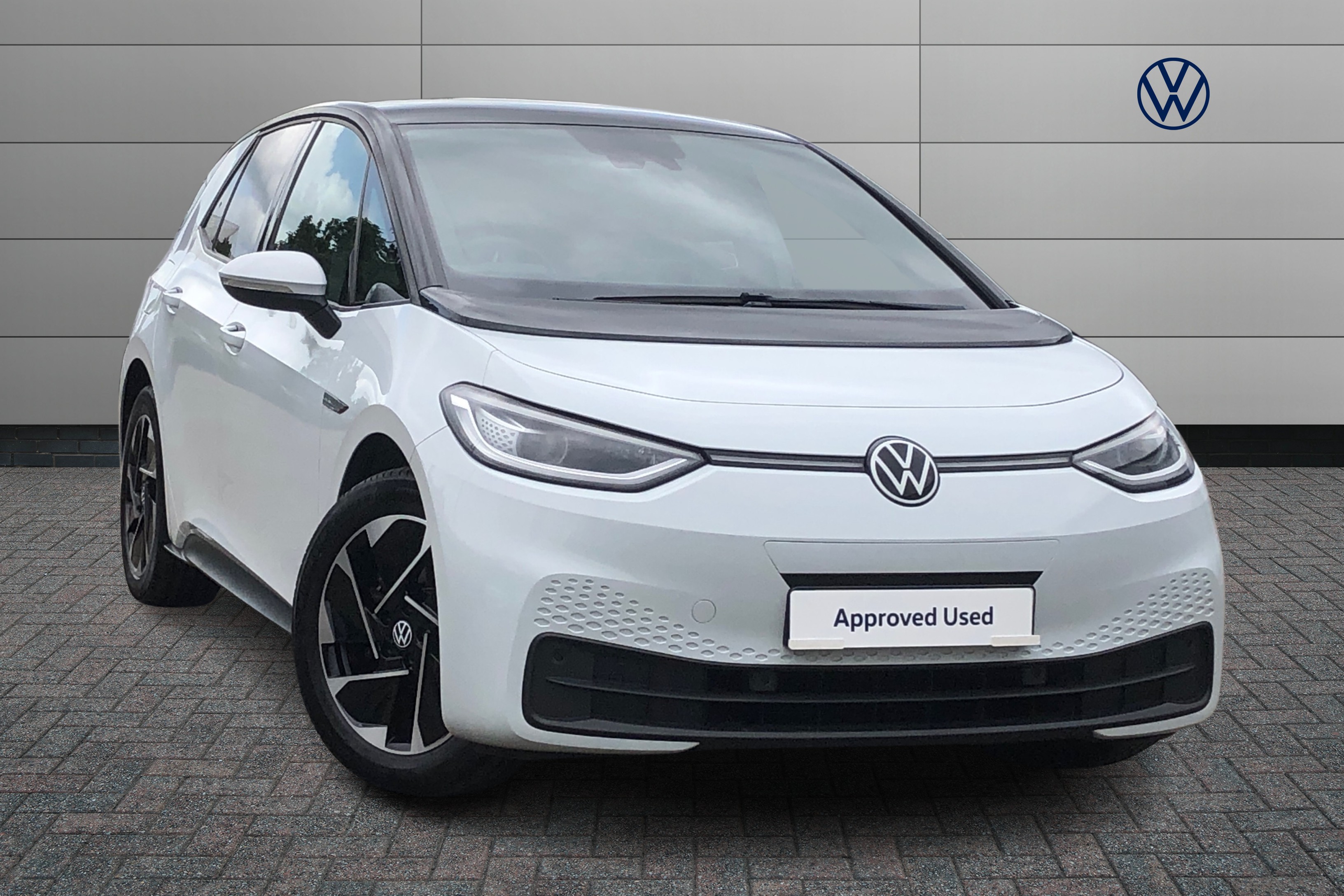 Main listing image - Volkswagen ID.3