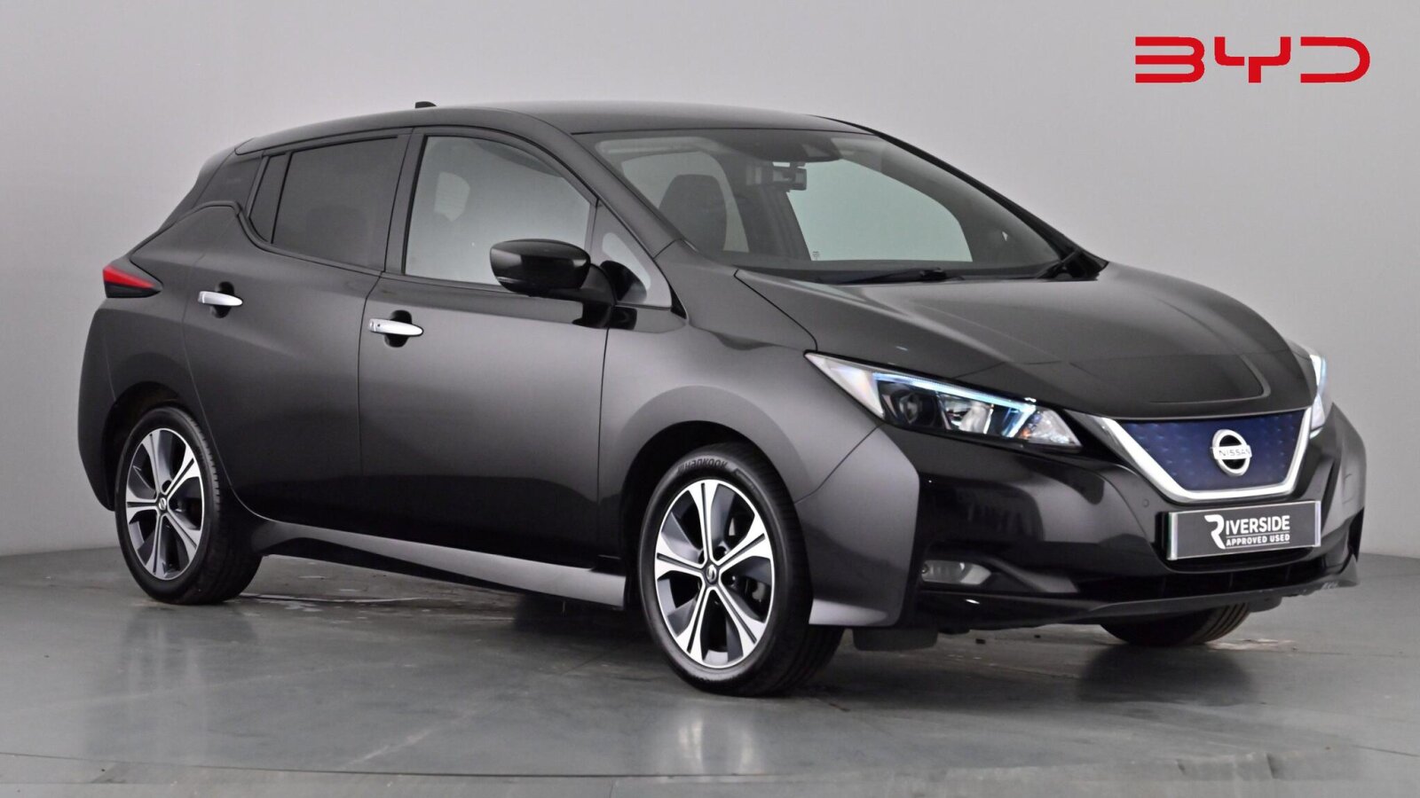 Main listing image - Nissan Leaf