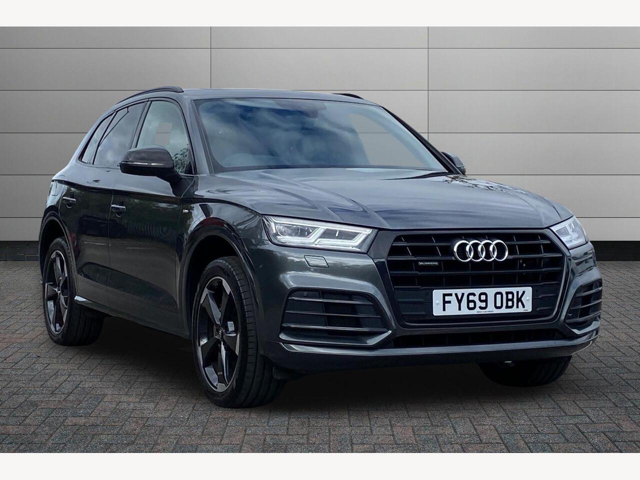Main listing image - Audi Q5