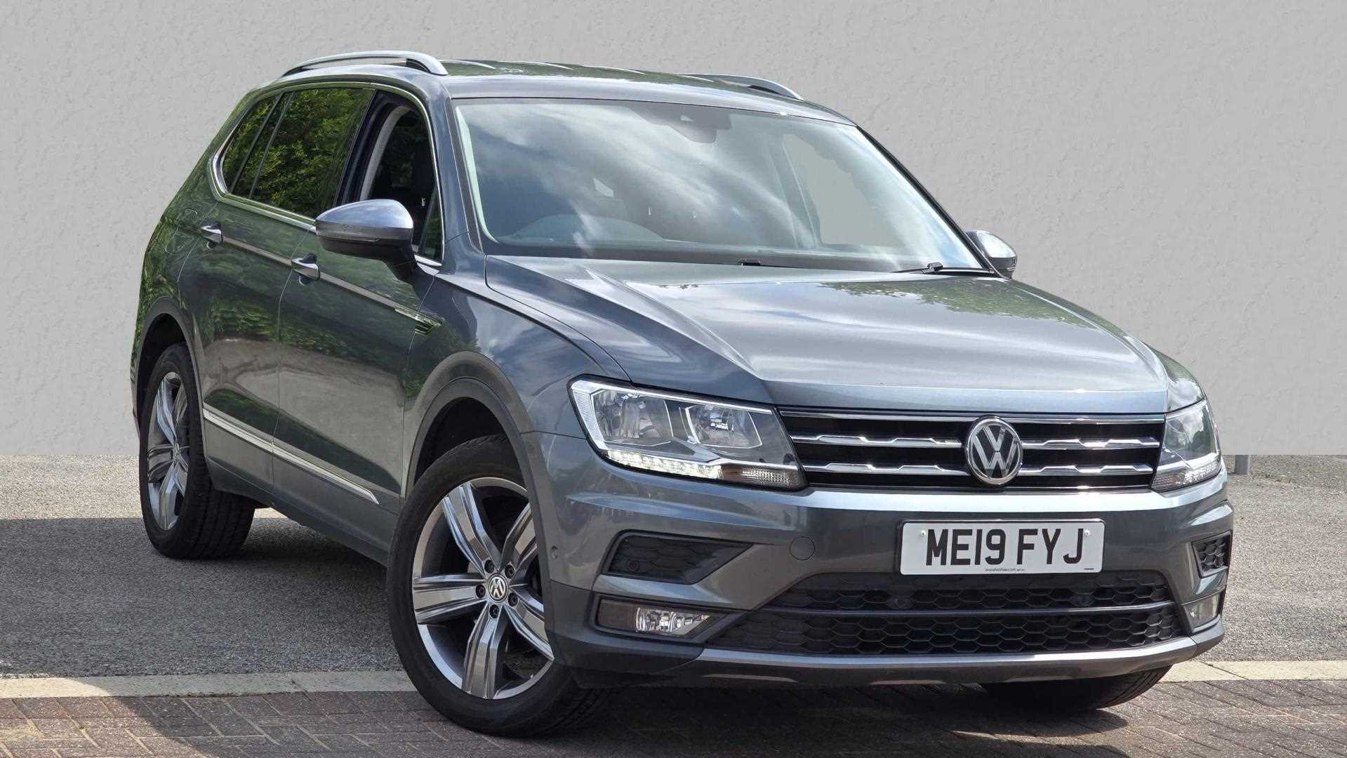 Main listing image - Volkswagen Tiguan Allspace