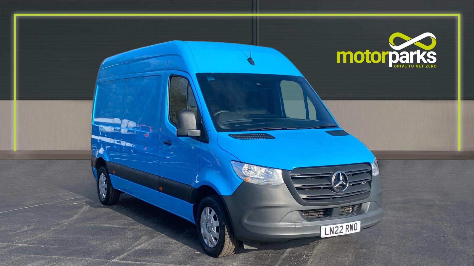 Main listing image - Mercedes-Benz Sprinter